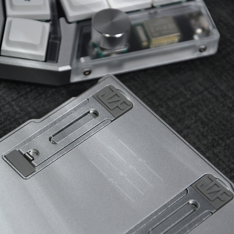 Cornix - Split Low-Profile Split Ergonomic Keyboard