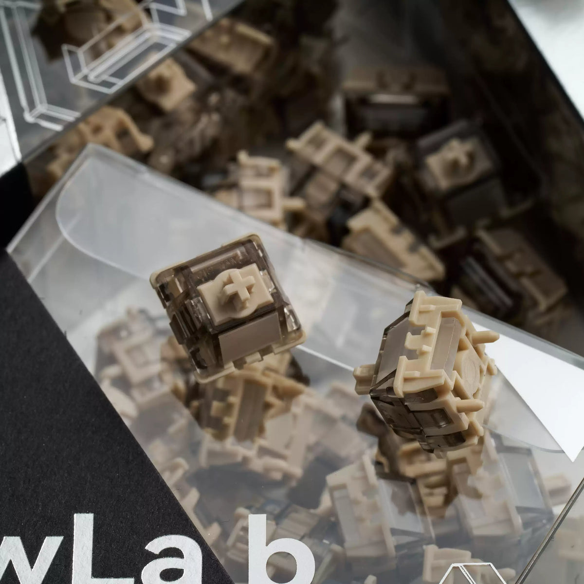 OWLAB - Ti Hall-Effect Linear Magnetic Switches