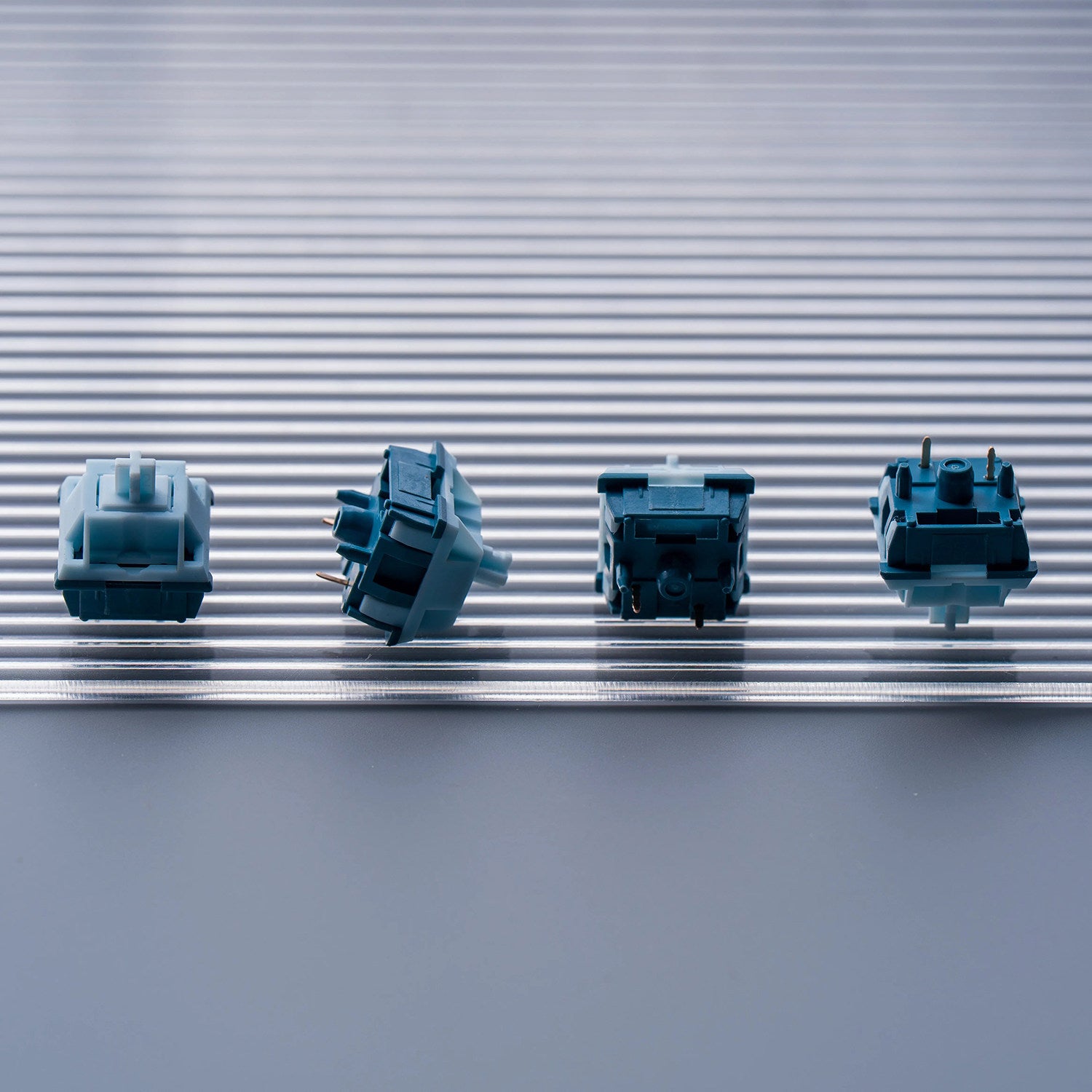 Keygeek - Ding Ding Linear Switches