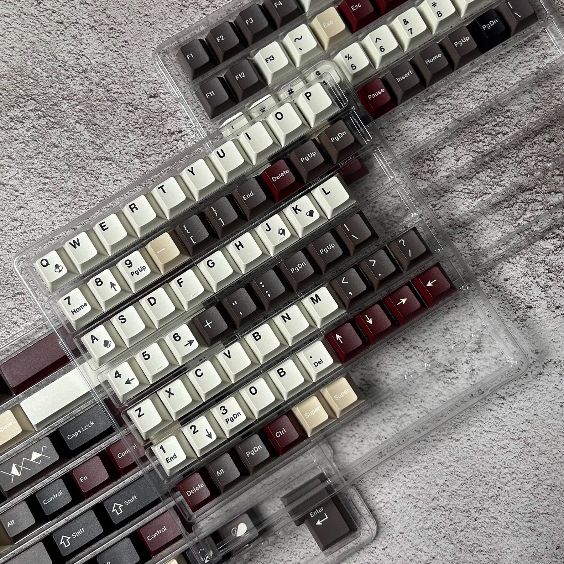 MWK Poker R2 Keycap Set