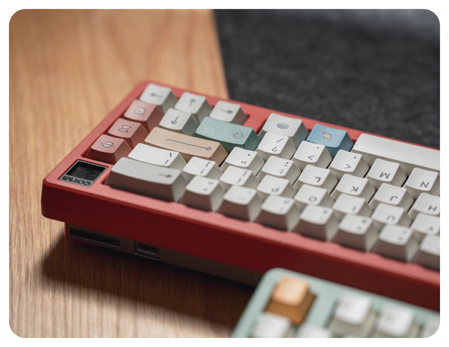 DOT WORKS - iRetro Keycap Set