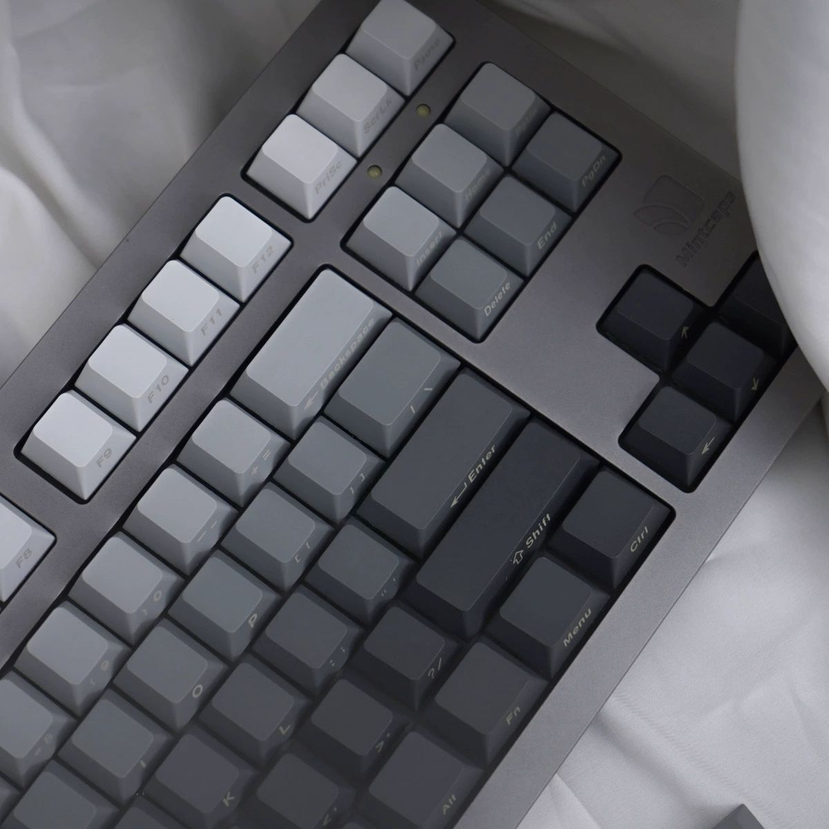 Gradient Side Engraved – 125-Key Cherry Profile ANSI Keycap Set