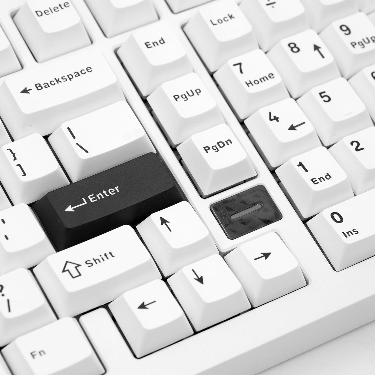 Akko Mineral 02 white mechanical keyboard navigation keys