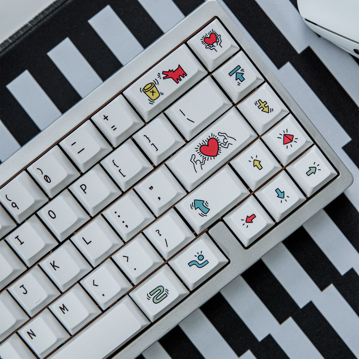 White Graffiti - PBT - ANSI Keycap Set - Cherry Profile
