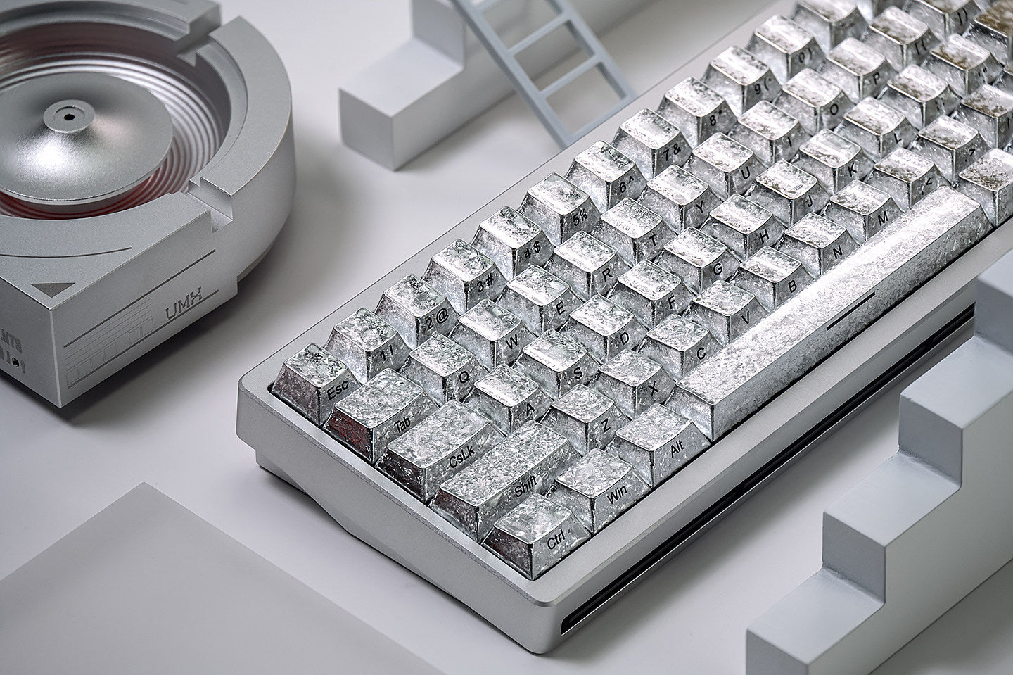 Frosted Silver Cracked Side-Print - ANSI Keycap Set - Cherry Profile