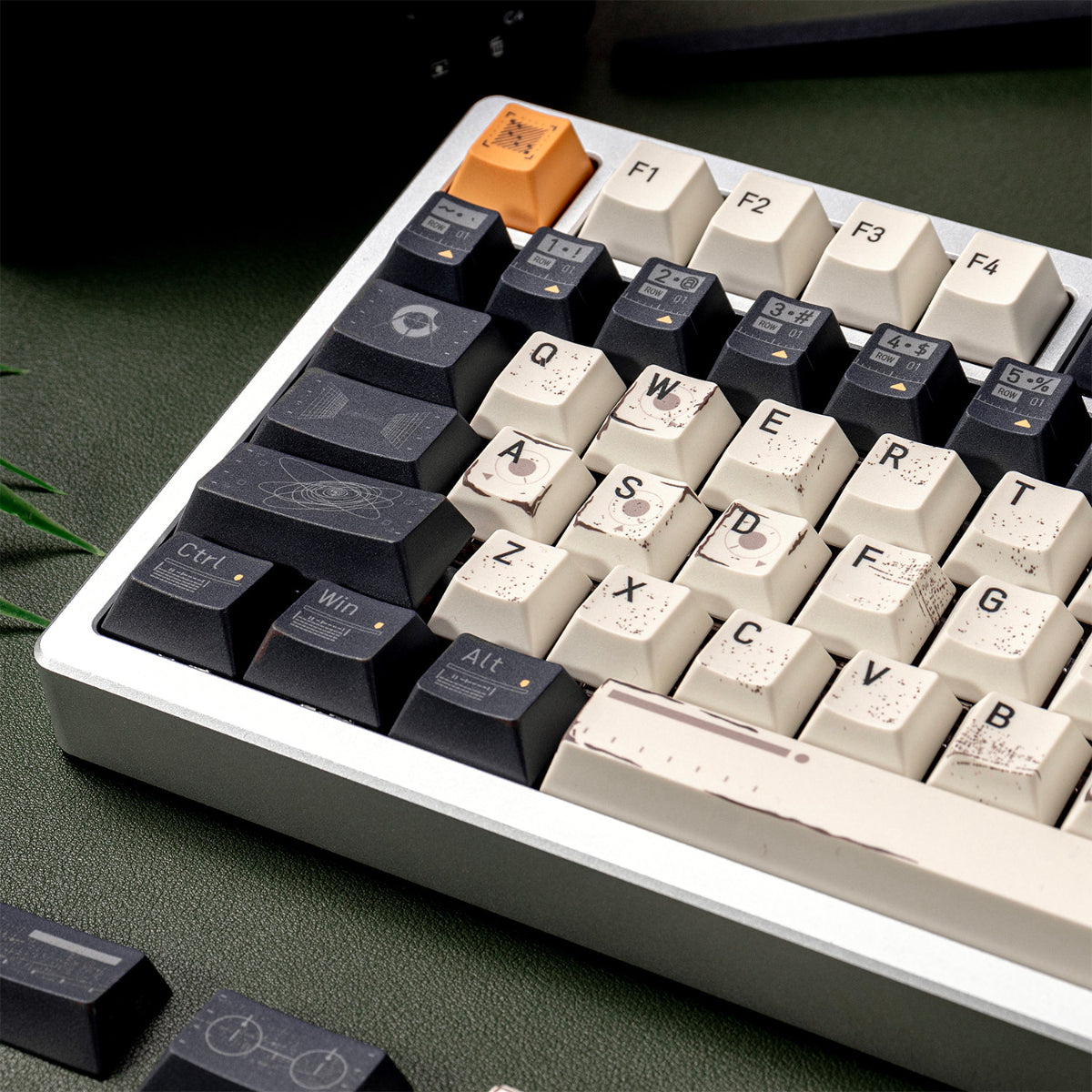 Interstellar  - PBT - ISO/ANSI Keycap Set - Cherry Profile
