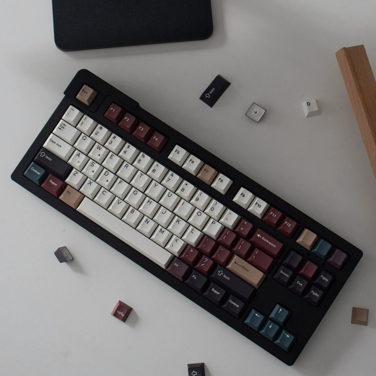 Mixed Lamp – 129-Key Cherry Profile ANSI/ISO Keycap Set