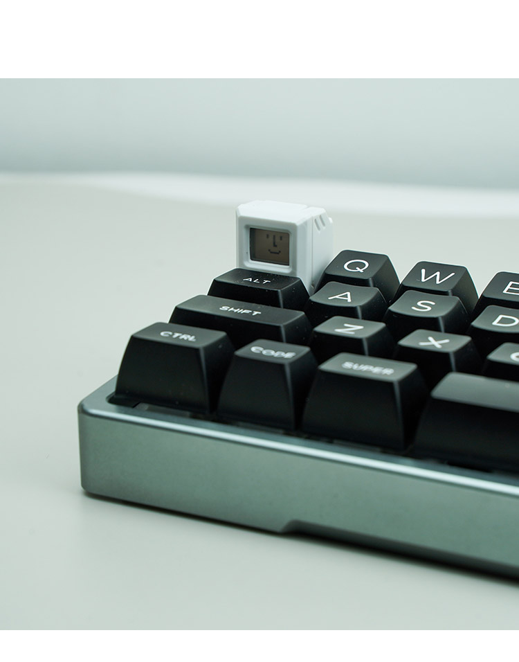 Macintosh-Inspired Keycap – Classic Retro Design