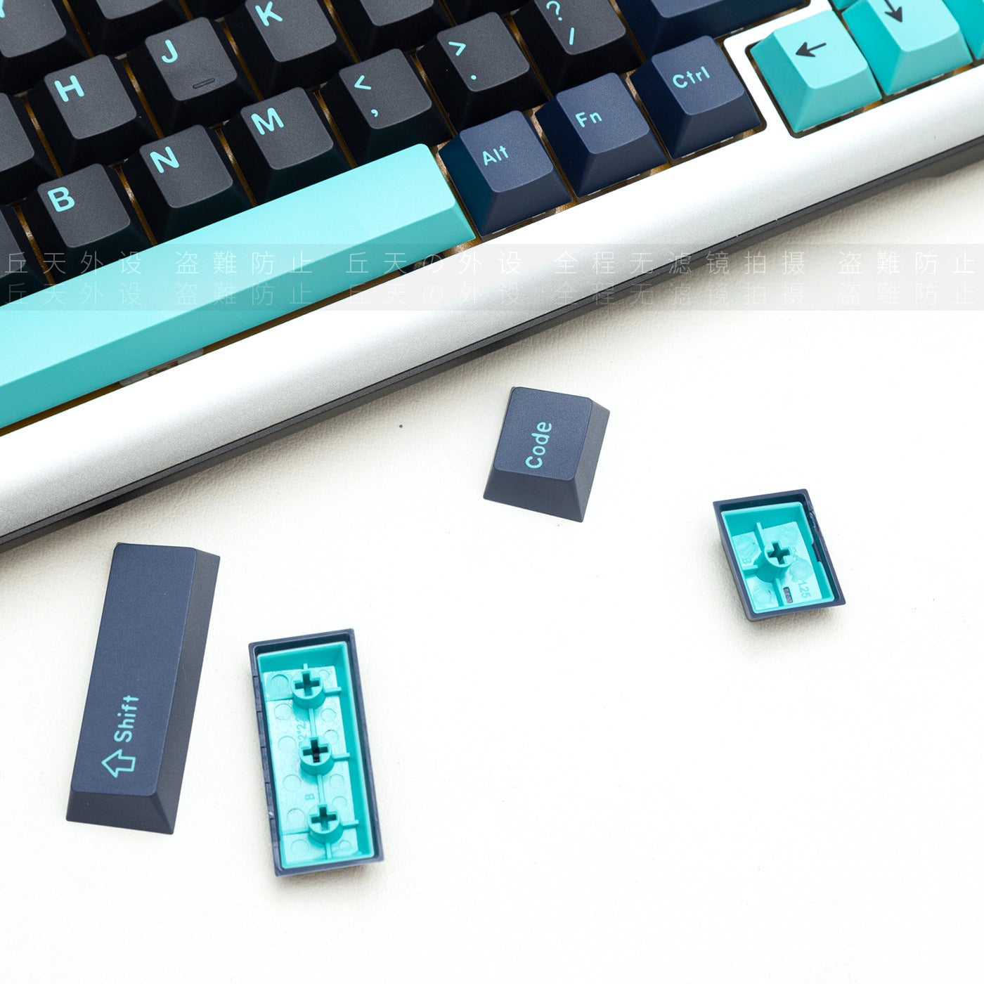Dark Hammerhead Shark – 173-Key Cherry Profile ANSI/ISO Keycap Set