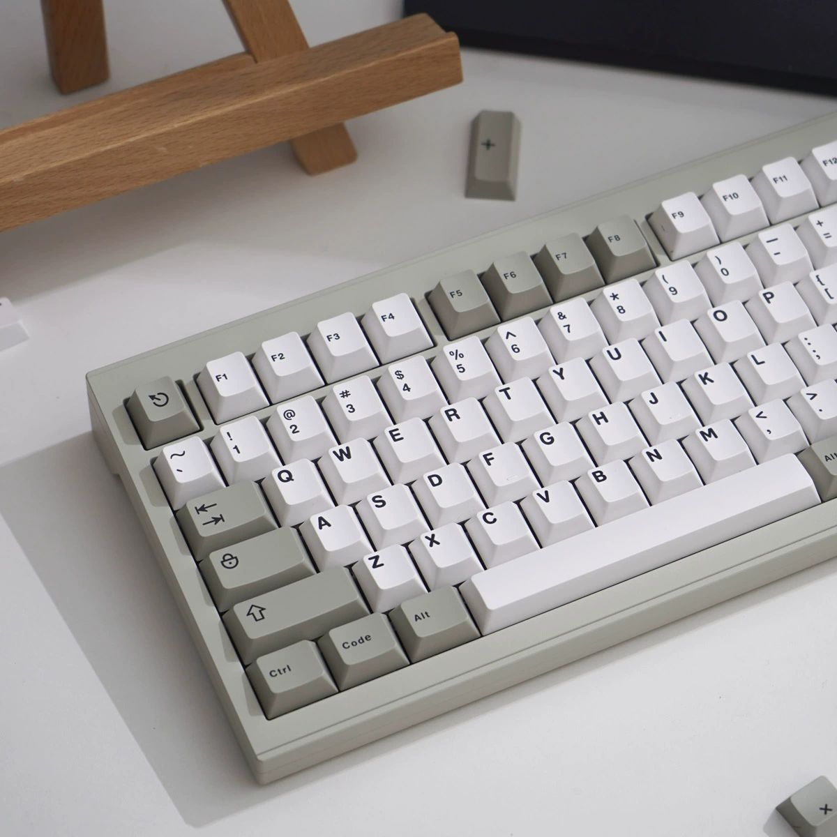 Vintage Bagua v1 – 121-Key Cherry Profile ANSI Keycap Set