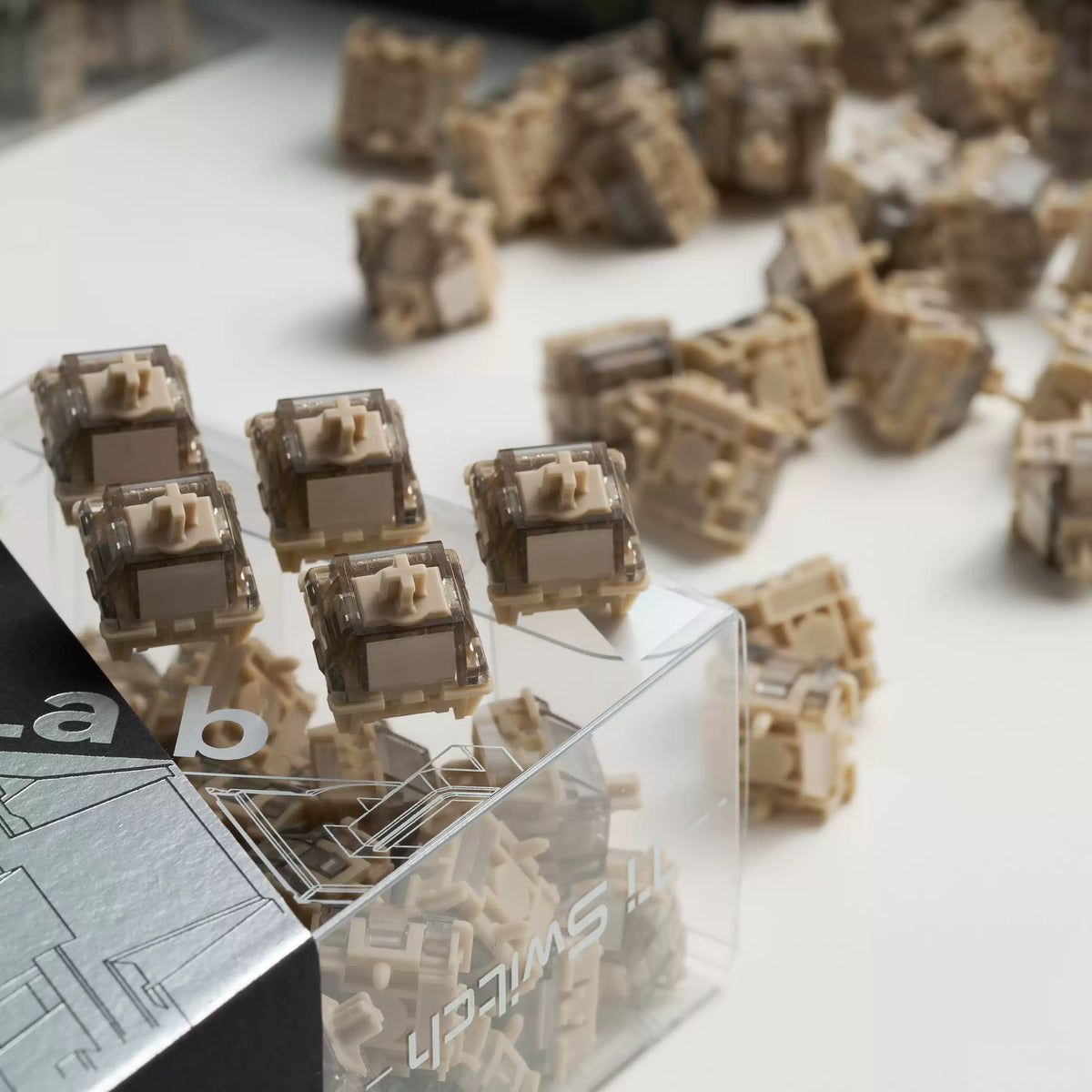 OWLAB - Ti Hall-Effect Linear Magnetic Switches