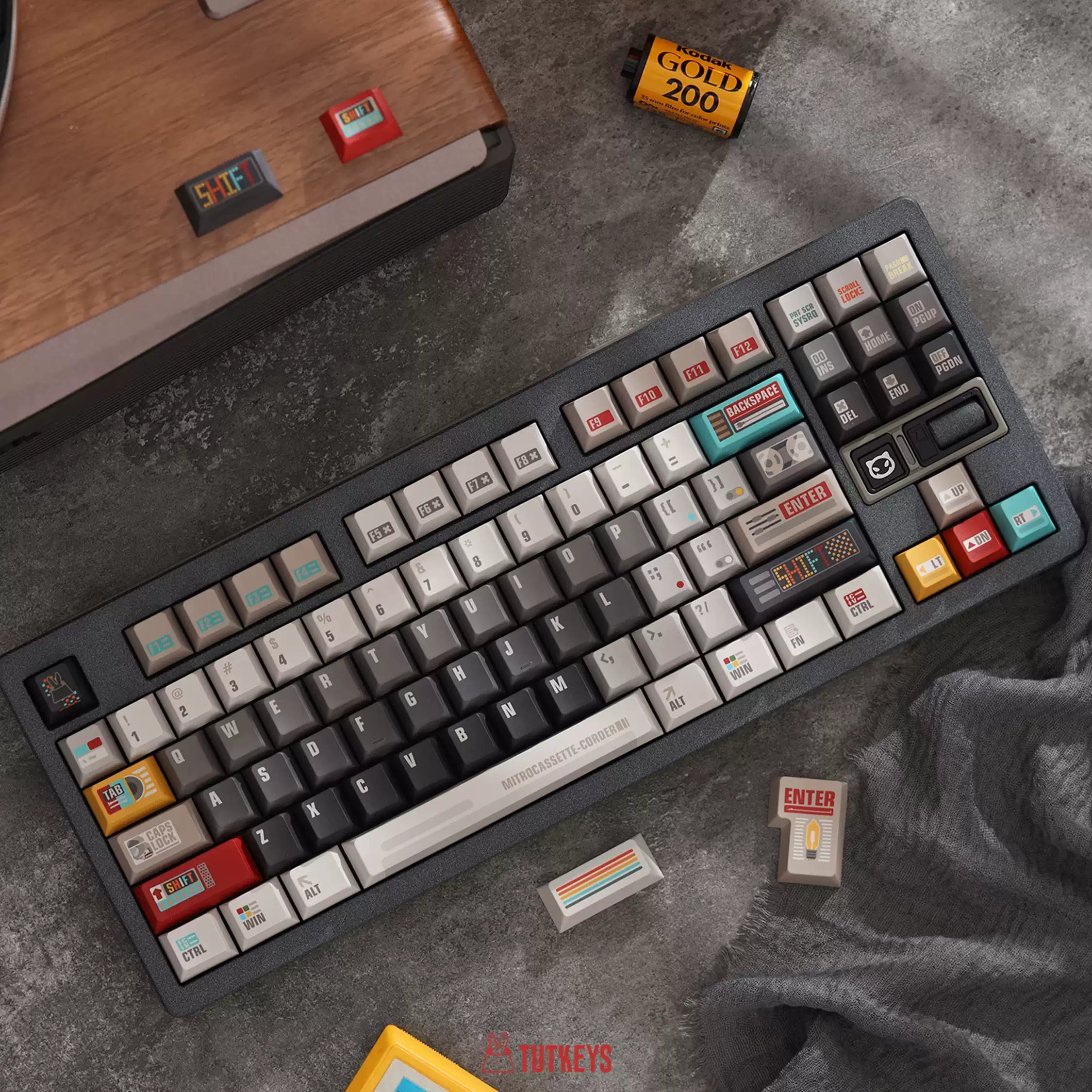 Tutkeys - Synthesizer Retro Music Custom Keycap Set