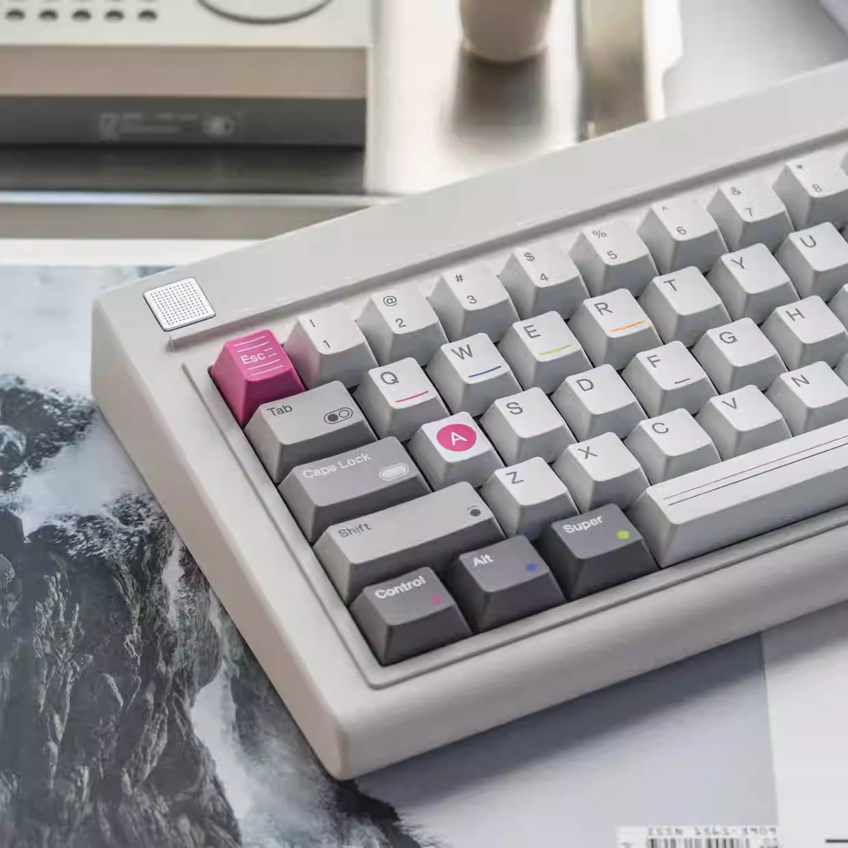 80Retros × Tutkeys Game 1989 PBT Keycap Set