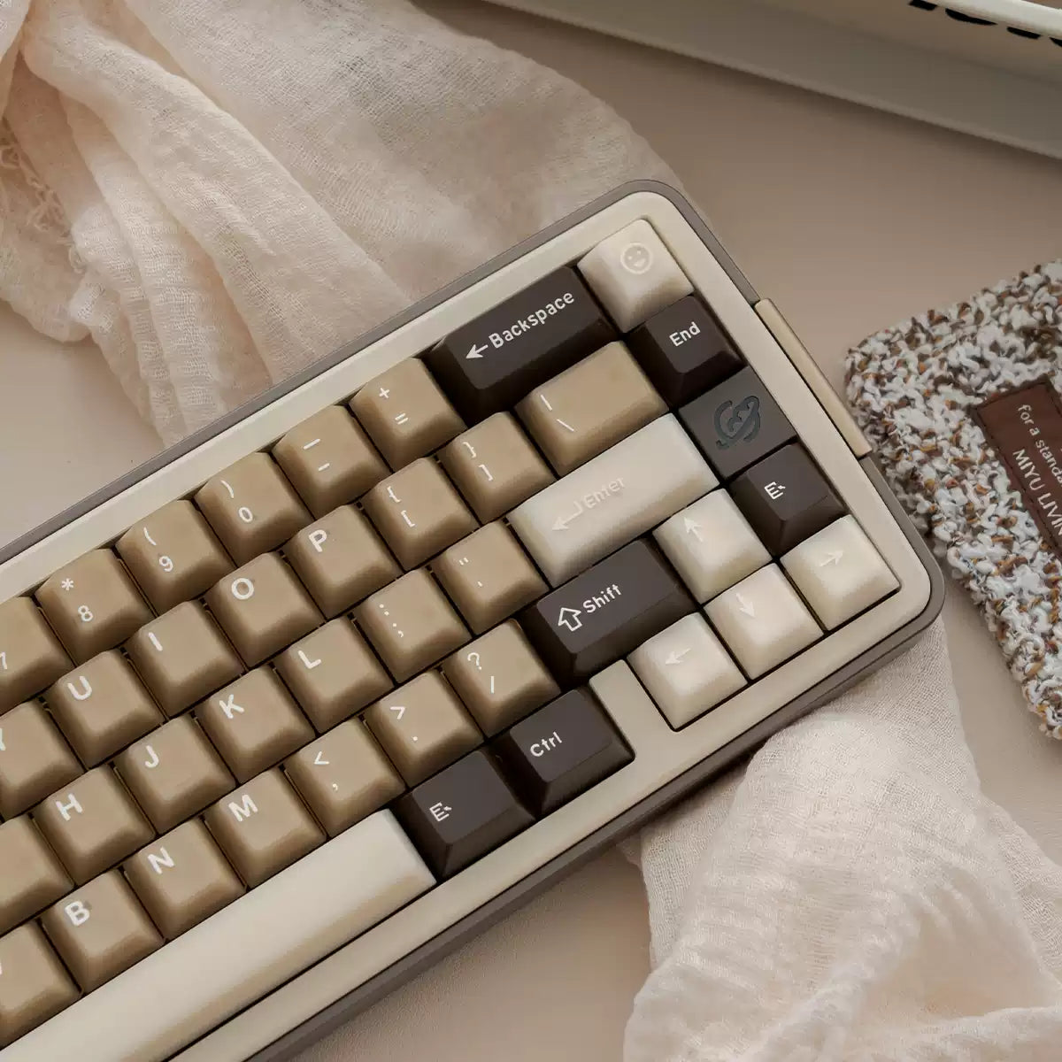 Raw Coconut Latte Semi-Transparent ANSI/ISO Keycap Set