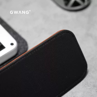 GWANG  – Leather-Texture Memory Foam Wrist Rest