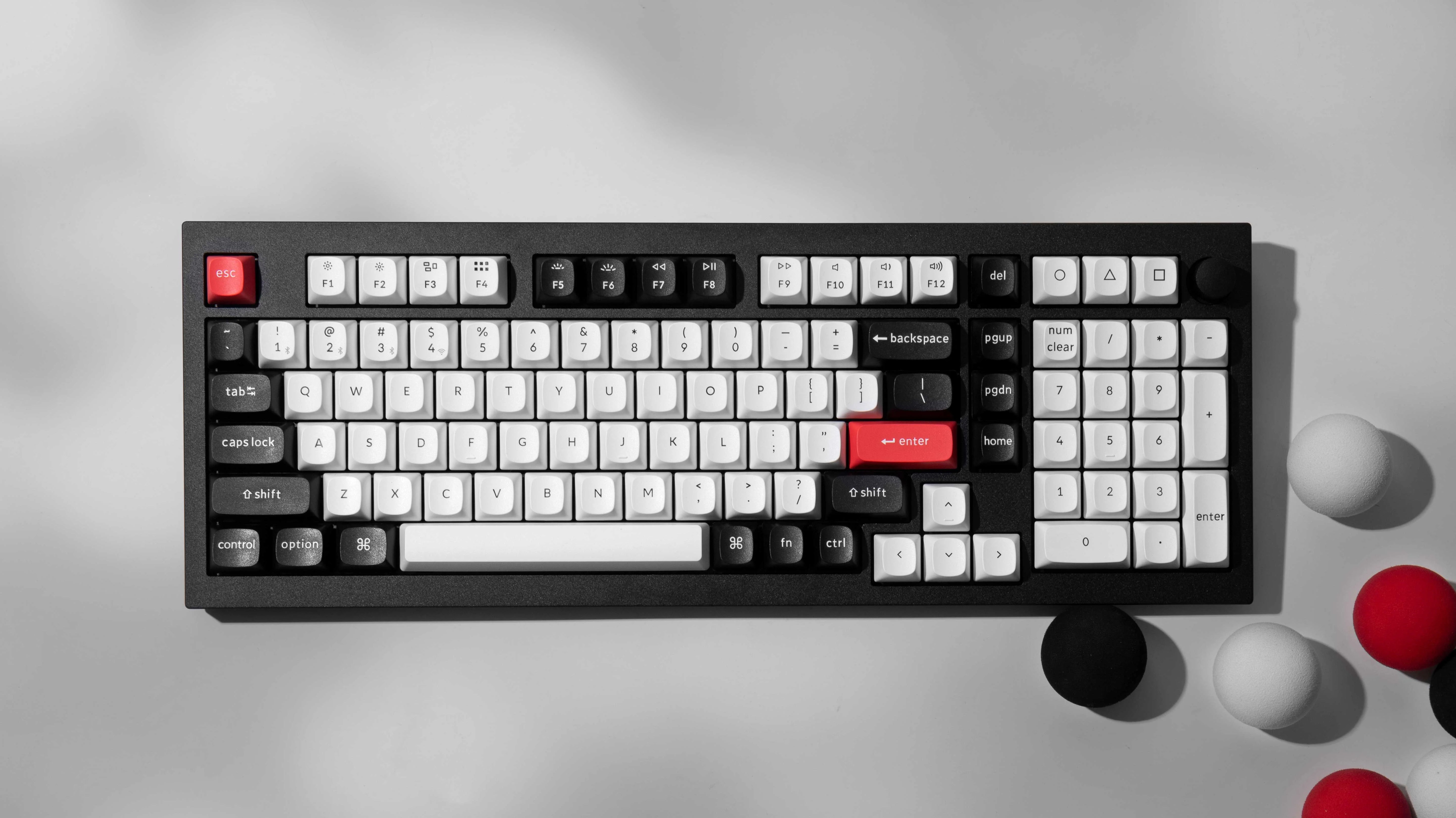 Keychron - Q5 HE QMK Wireless Custom Keyboard