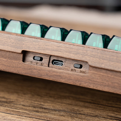 Womier - WD75 Teclado mecánico RGB con montaje de junta (gasket-mount) y hot-swappable del 75%