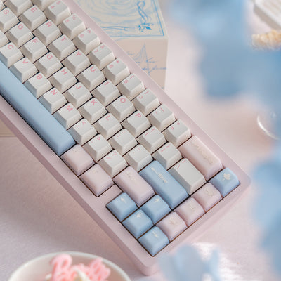 White Peach Oolong / Sea Salt Soda - 164-Key Translucent Keycap Set