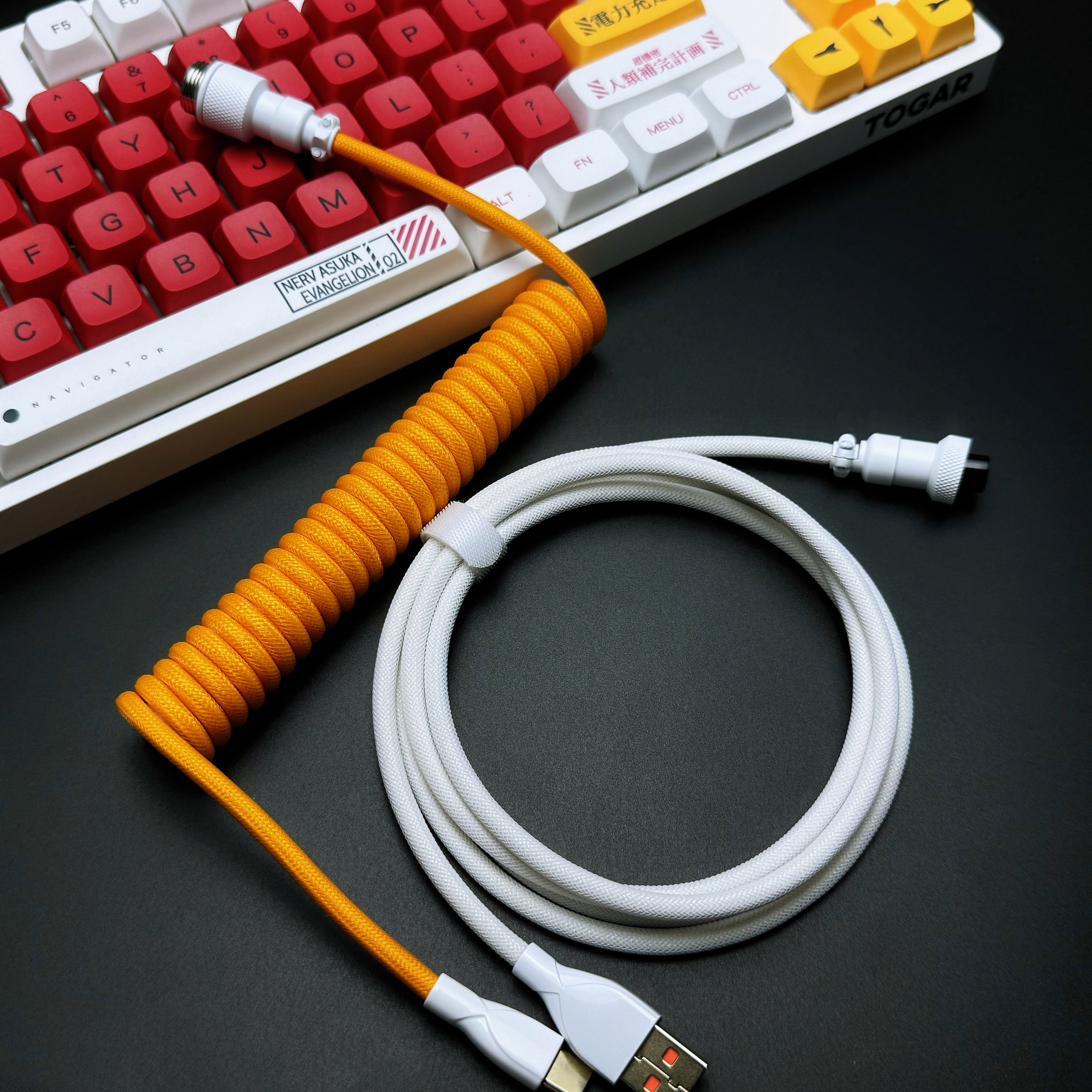 Cable USB a USB-C en espiral clásico OZO para teclados mecánicos