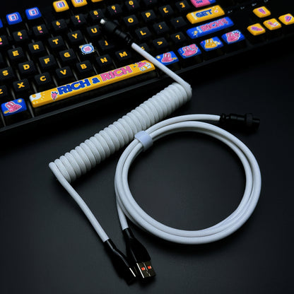 Cable USB a USB-C en espiral clásico OZO para teclados mecánicos