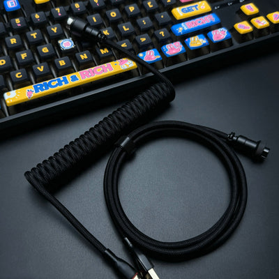 Cable USB a USB-C en espiral clásico OZO para teclados mecánicos
