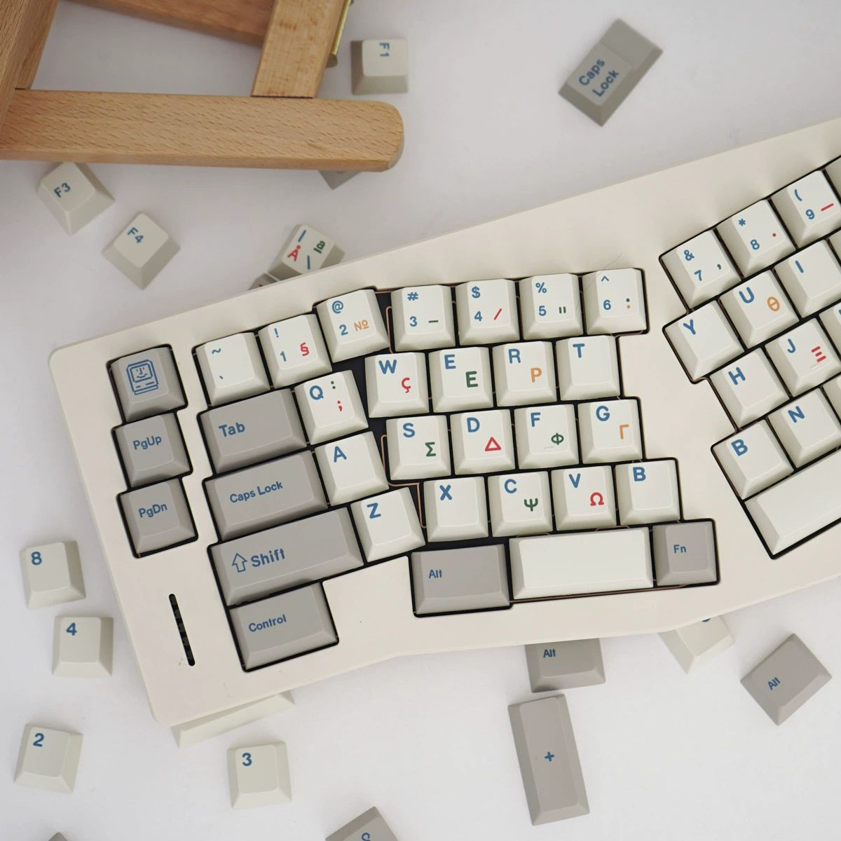Vintage Greek 9009 – 136-Key Cherry Profile ANSI/ISO Keycap Set