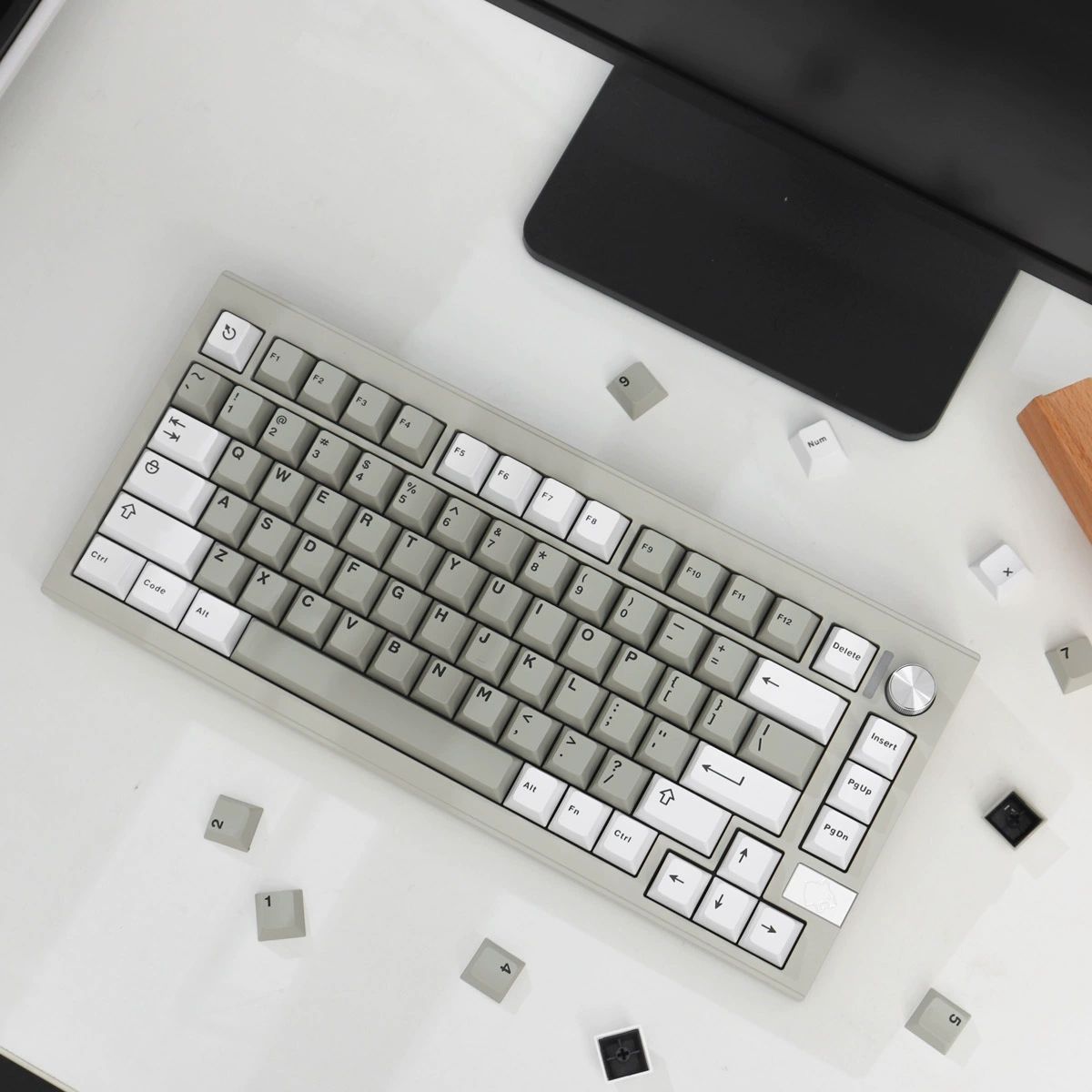 Vintage Bagua V2 – 121-Key Cherry Profile ANSI Keycap Set