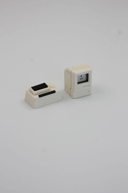 Macintosh-Inspired Keycap – Classic Retro Design