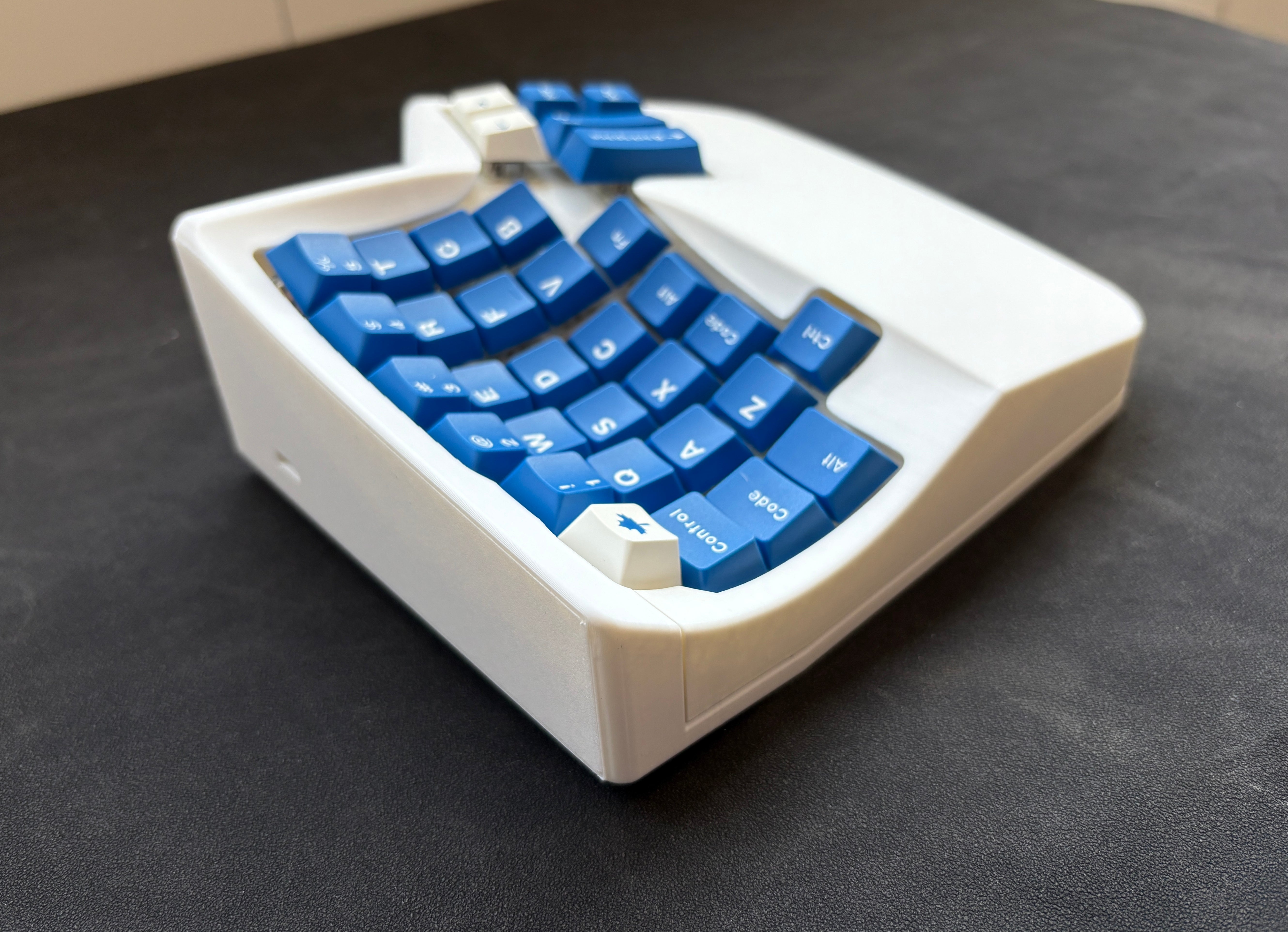 Weekin - WK Ergo 360 Split Wireless Ergonomic Mechanical Keyboard