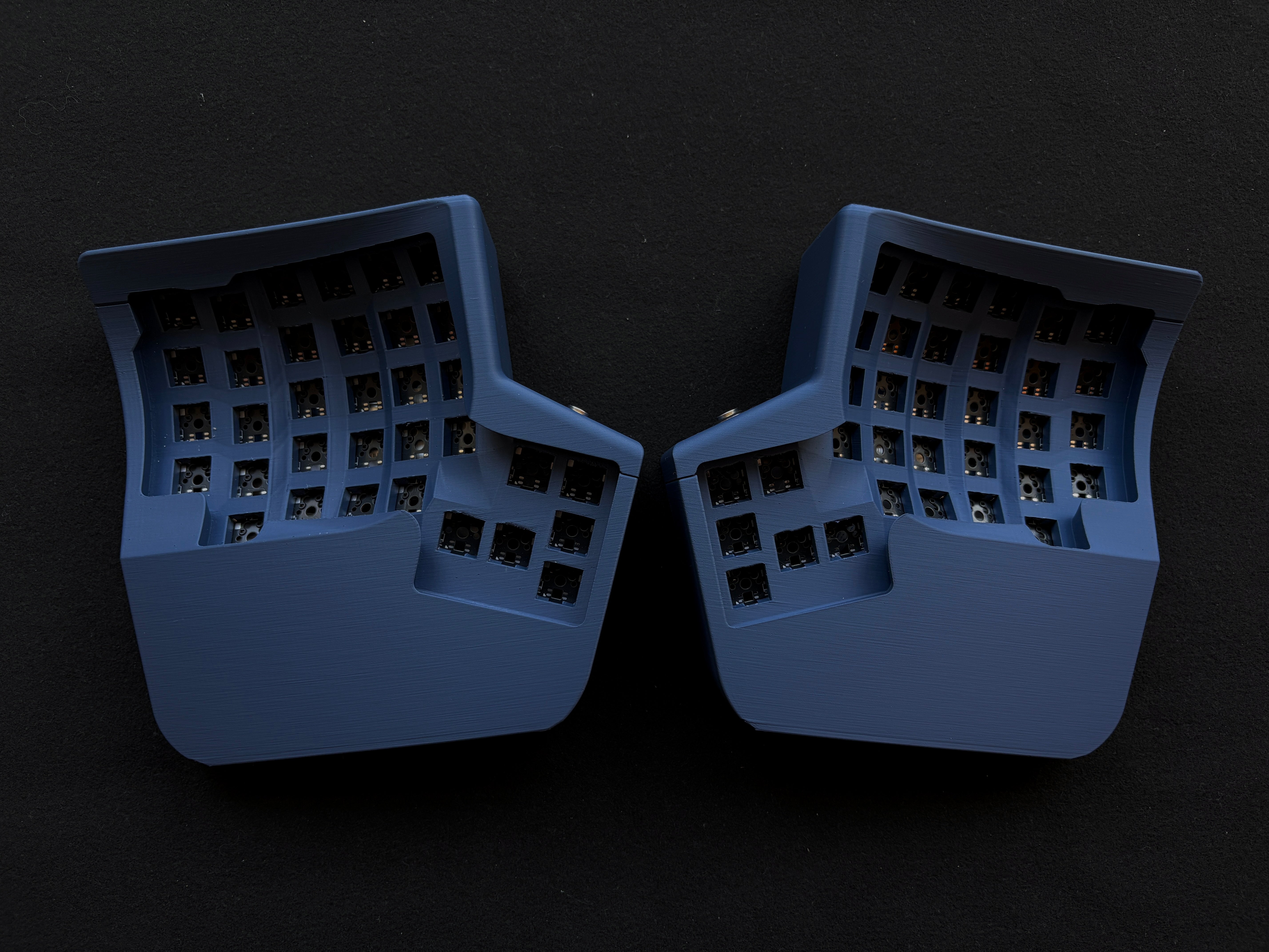 Weekin - WK Ergo 360 Split Wireless Ergonomic Mechanical Keyboard