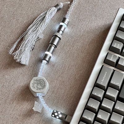 UNKNOWN ERROR - D19 White Light - Light Arctic Fox Keyboard Cable