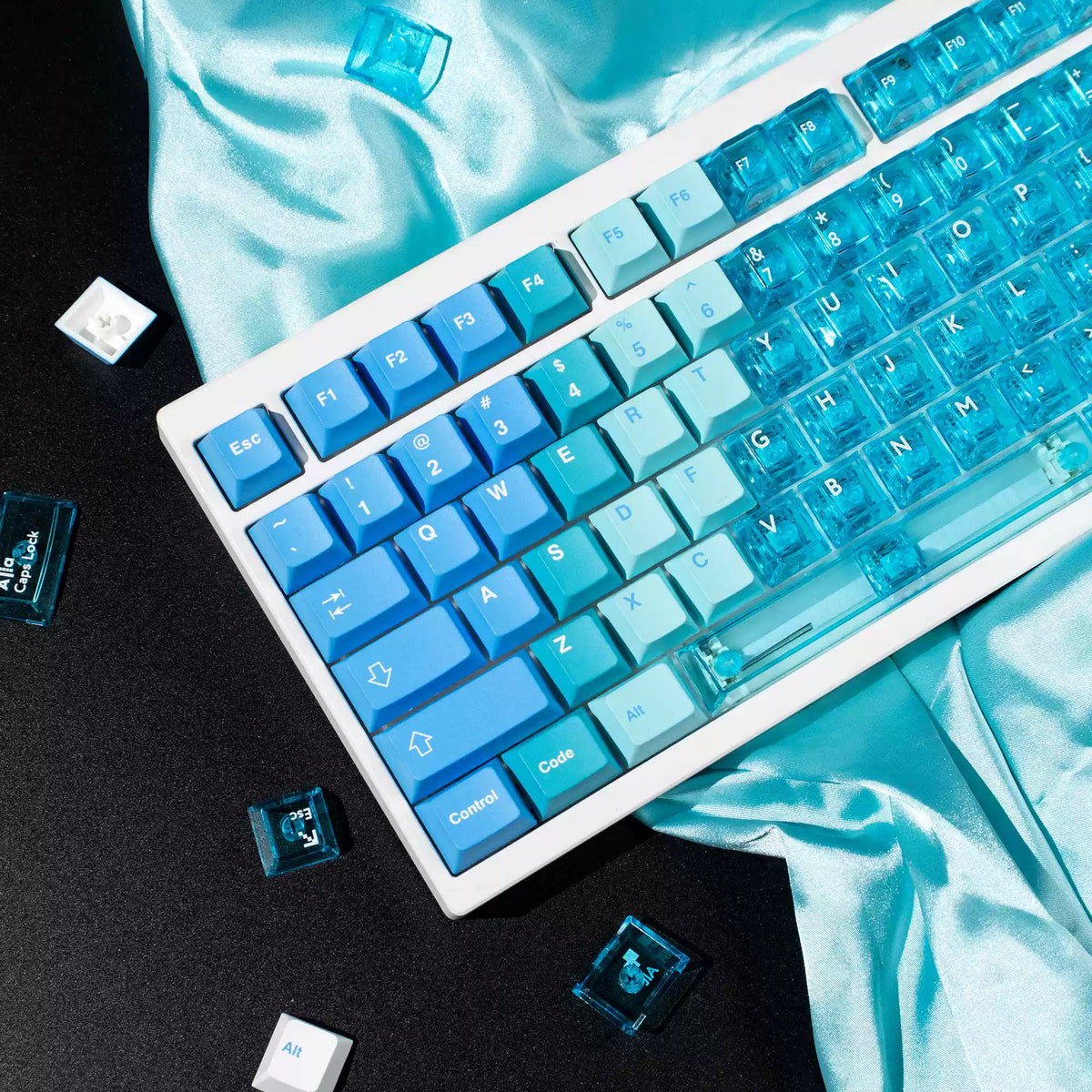 Mintcaps PBT and translucent PC keycap set in blue.#color_blue
