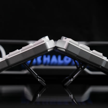 Cornix – Flache, ergonomische Split-Tastatur 